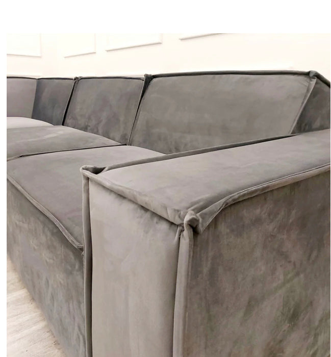 Midland 4 piece corner sofa